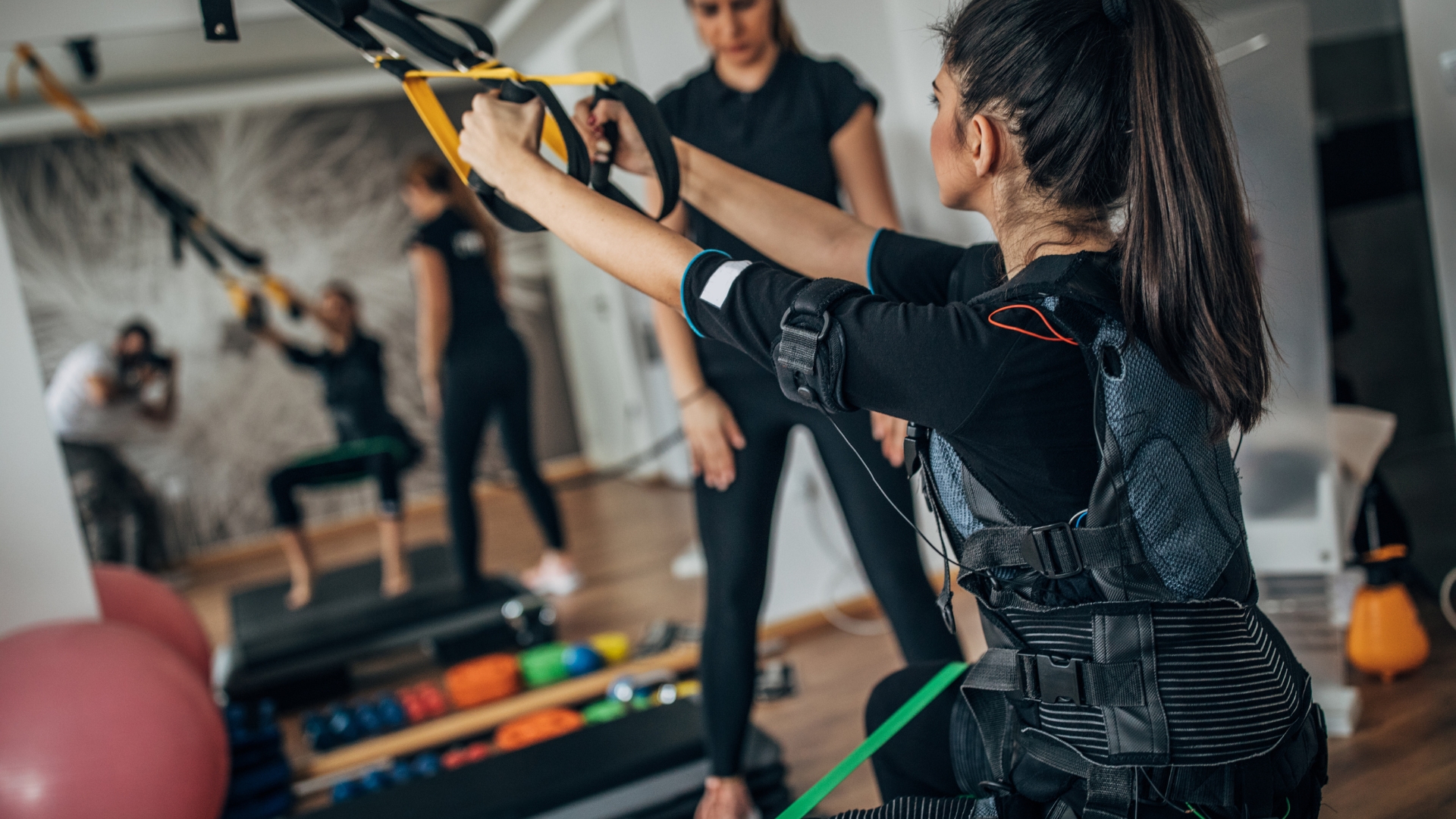 Depth Penetration in EMS Training vs. Conventional Training: Which ...
